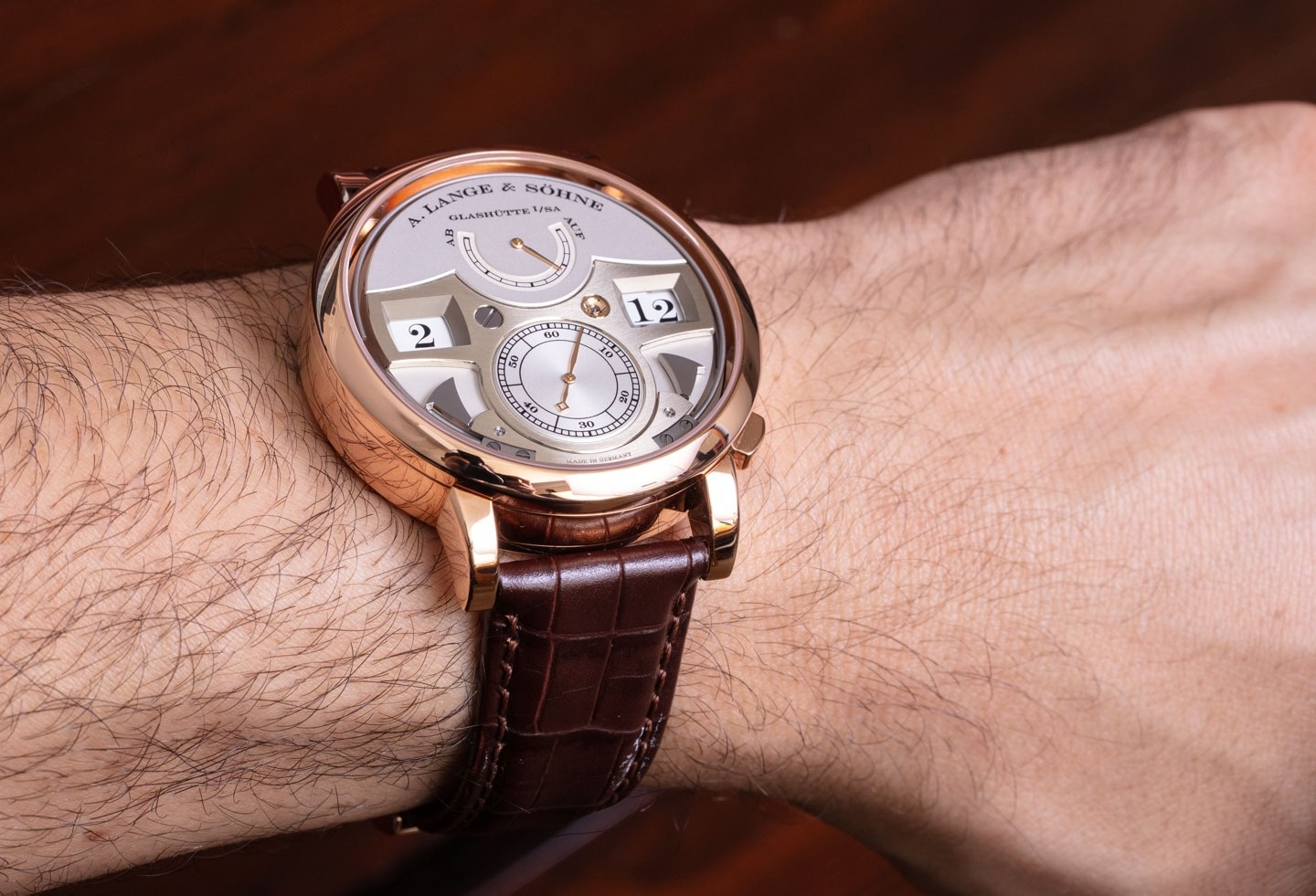 A_Lange_Sohne_Zeitwerk_Striking.jpg