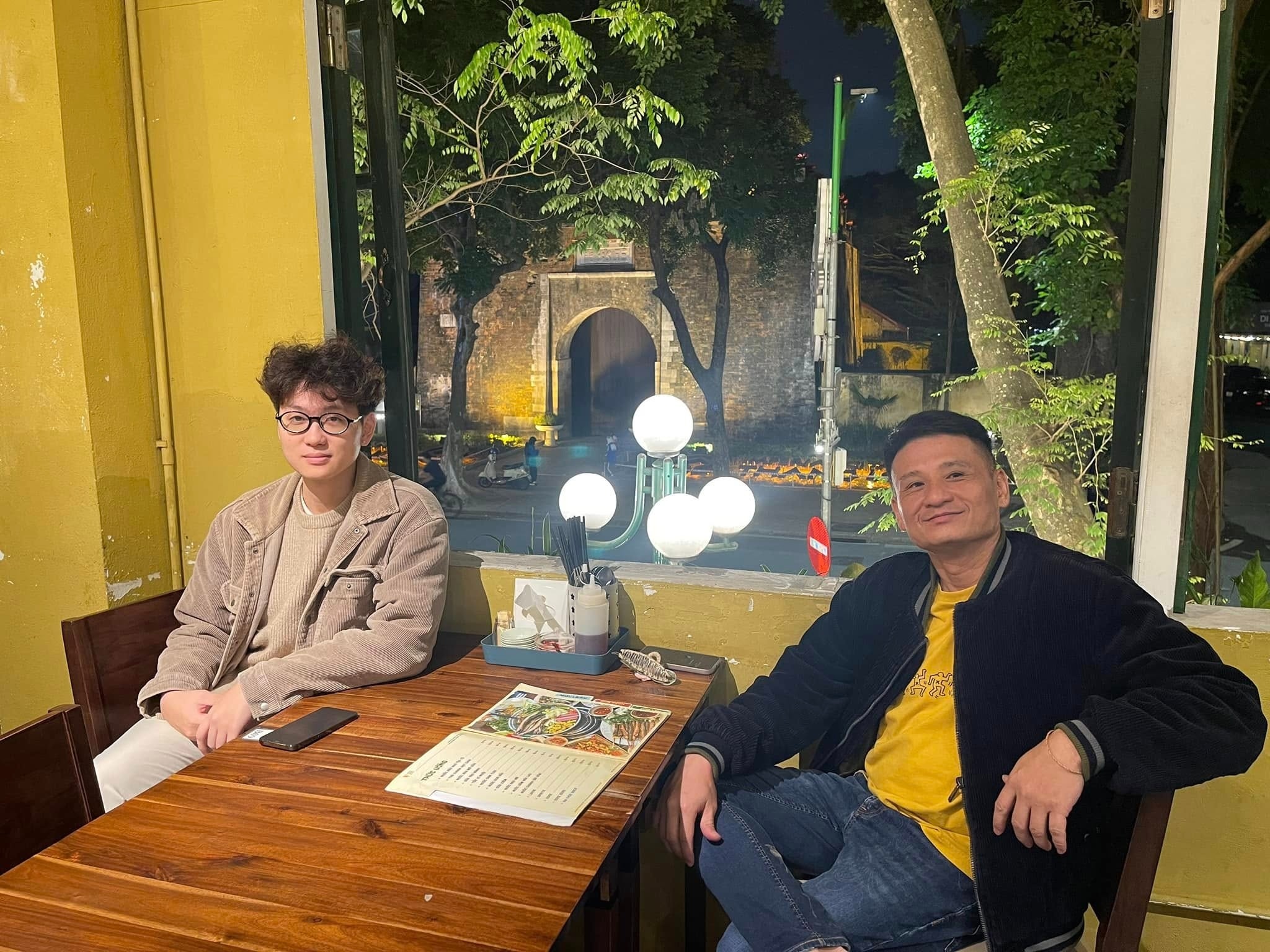 chi trich,  Loc la gai,  To La Loc scandal,  tranh cai gioi tinh,  cau view,  tay chay anh 1