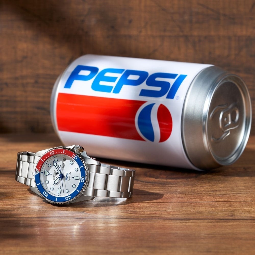 Seiko_5_Sports_x_Pepsi_Limited_E.jpg