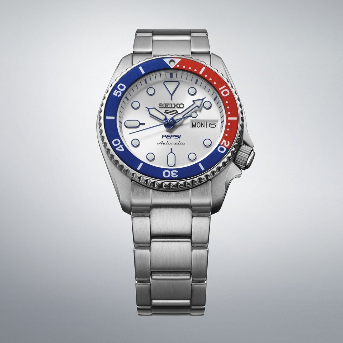 Seiko_5_Sports_x_Pepsi_Limited_E_4_.jpg