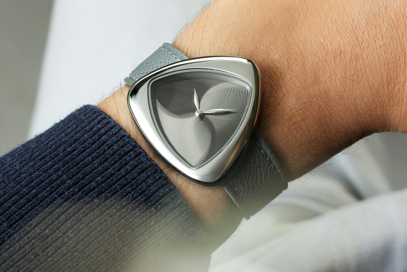 AnomaA1Optical_Wrist3.jpg