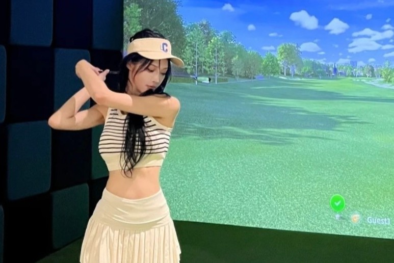 San golf khong con la dac quyen xa xi? hinh anh