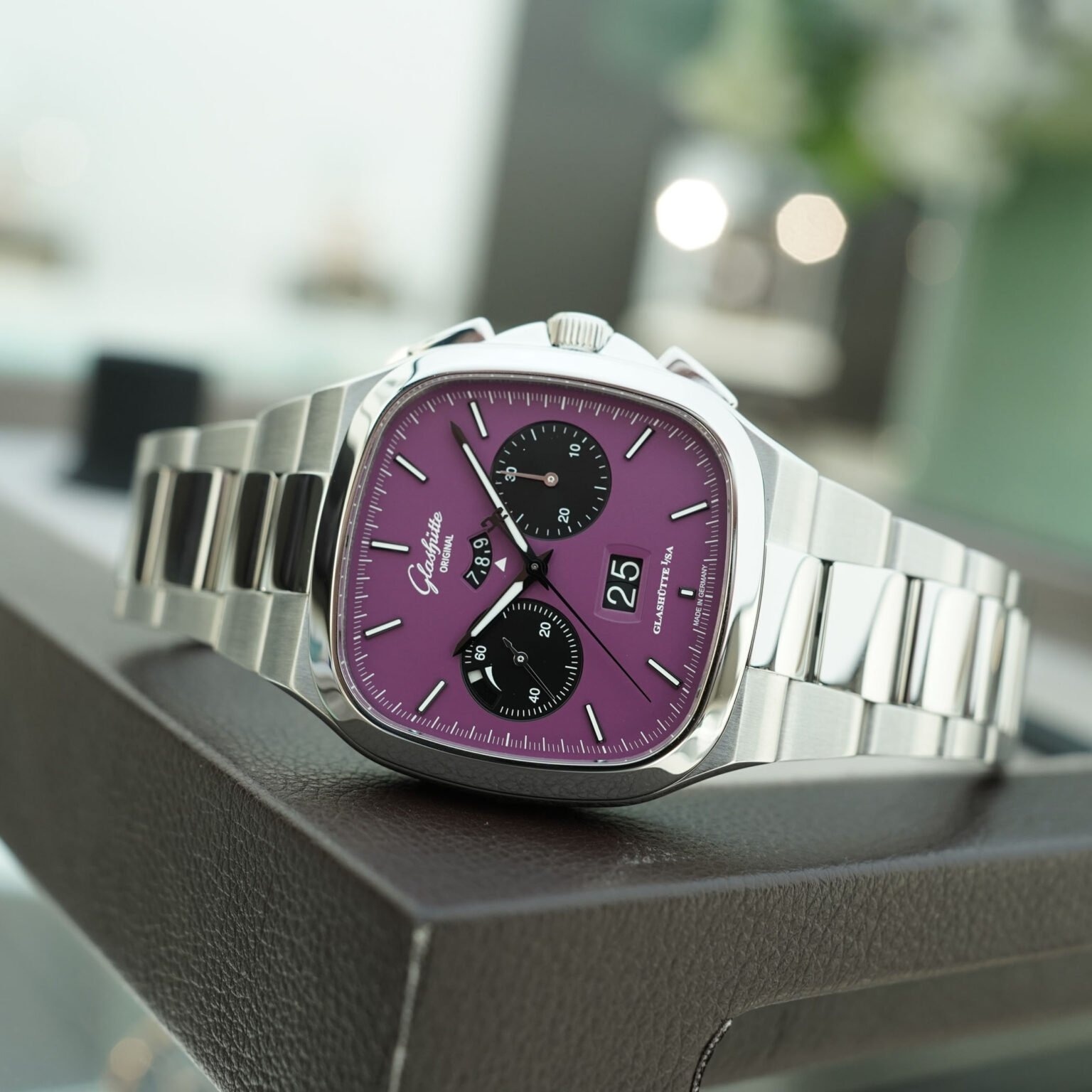 2025_Glashutte_Original_Seventie_1.jpg