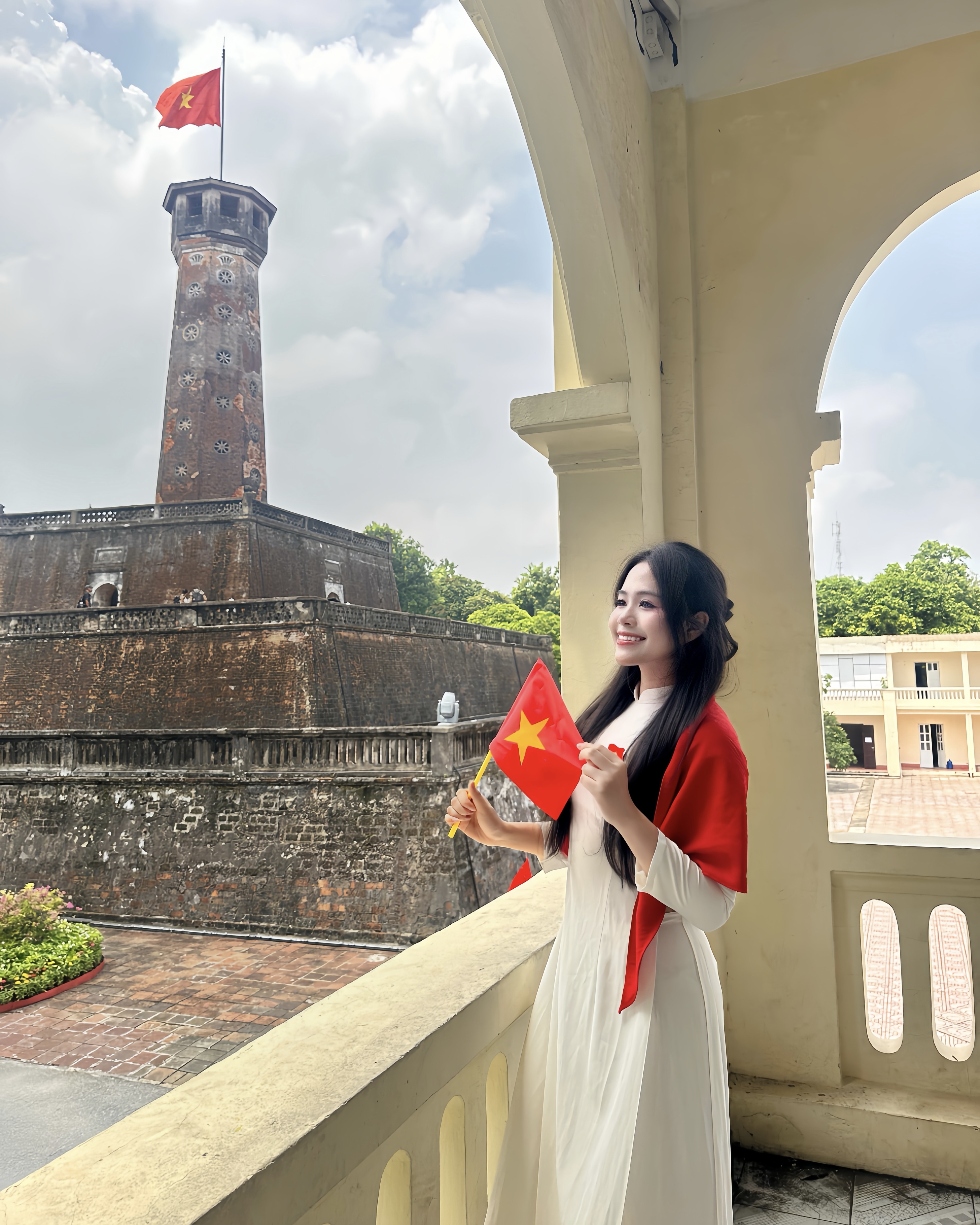 thue ao dai Ha Noi,  ao dai dai le,  ao dai gioi tre,  ao dai Quoc khanh,  kinh doanh ao dai,  xu huong ao dai anh 2