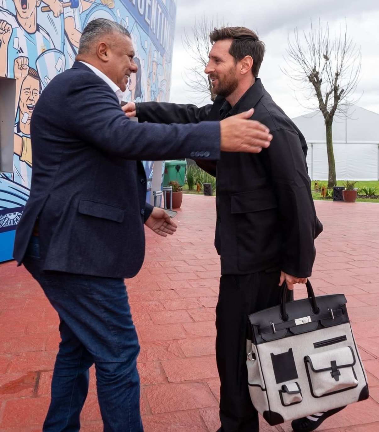 Birkin cua Messi,  Tui Hermes Messi,  Hermes Birkin gia,  Messi Hermes Cargo,  Tui Birkin da chien,  Phong cach Messi Birkin anh 5