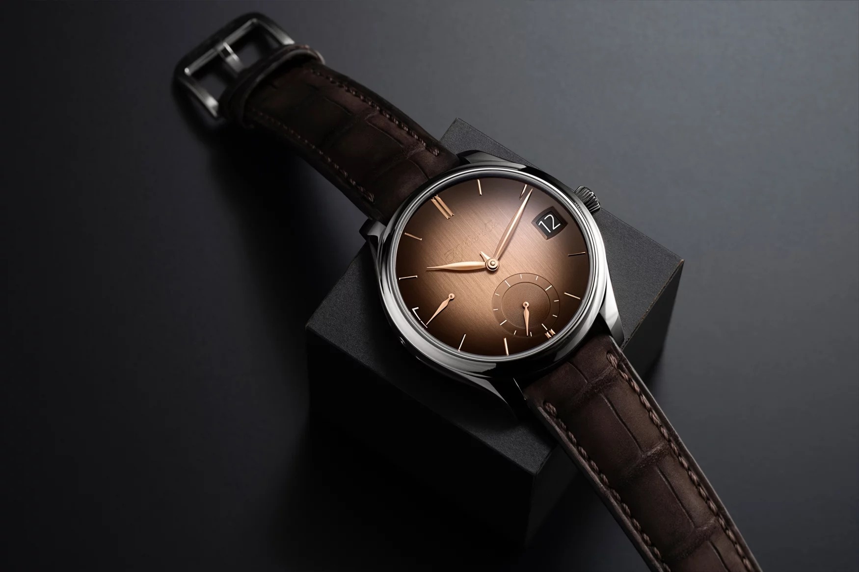 Tuần của đồng hồ giá 64.000 USD trở lên