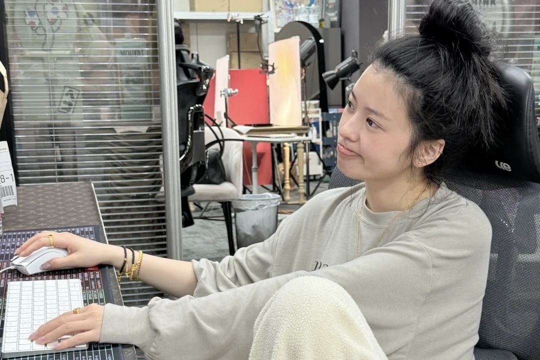 Van phong 'nhu that' cua nguoi that nghiep Trung Quoc hinh anh