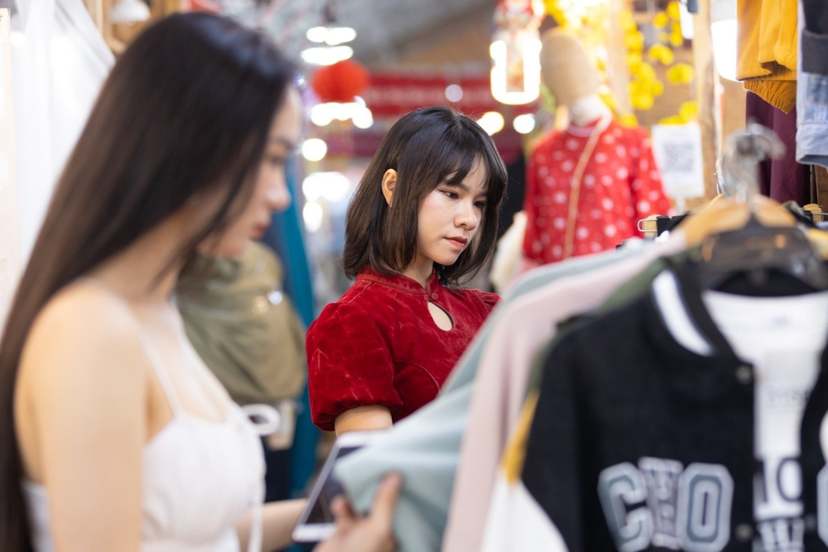 Ap luc '29 tuoi mua nha, 30 tuoi on dinh' cua nguoi tre 9X, 2K hinh anh