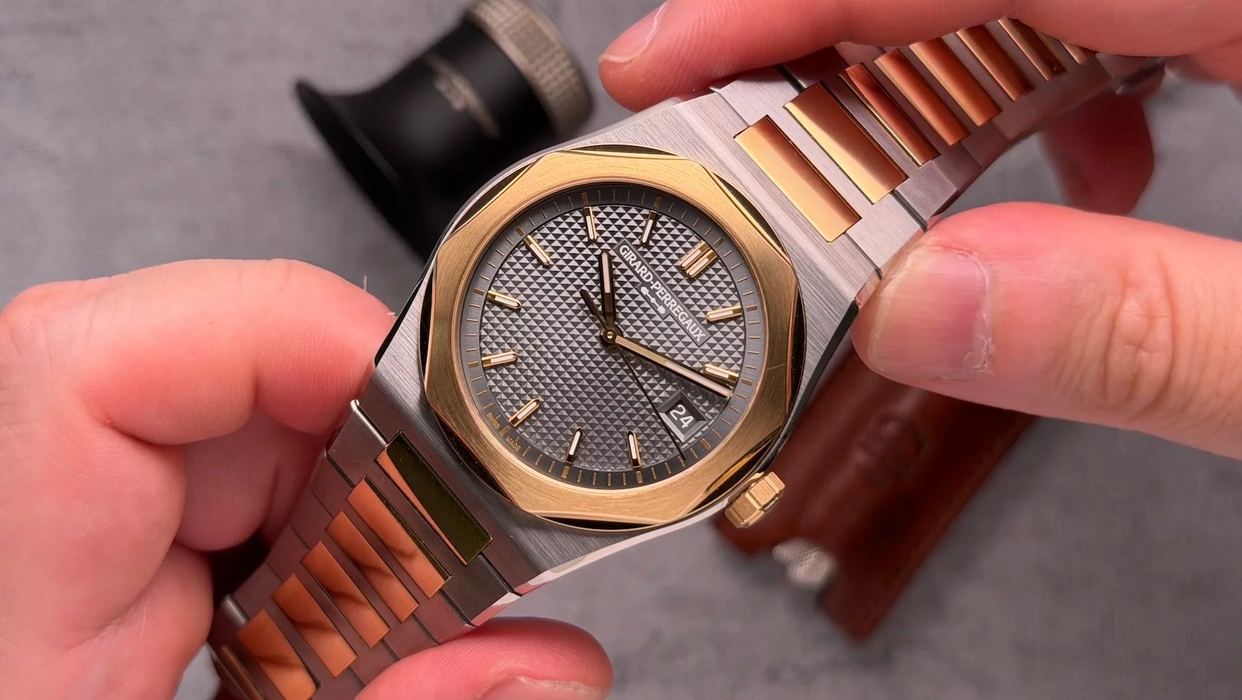dong ho xa xi, kiet tac dong ho, Hublot 69000 USD, On wrist anh 9
