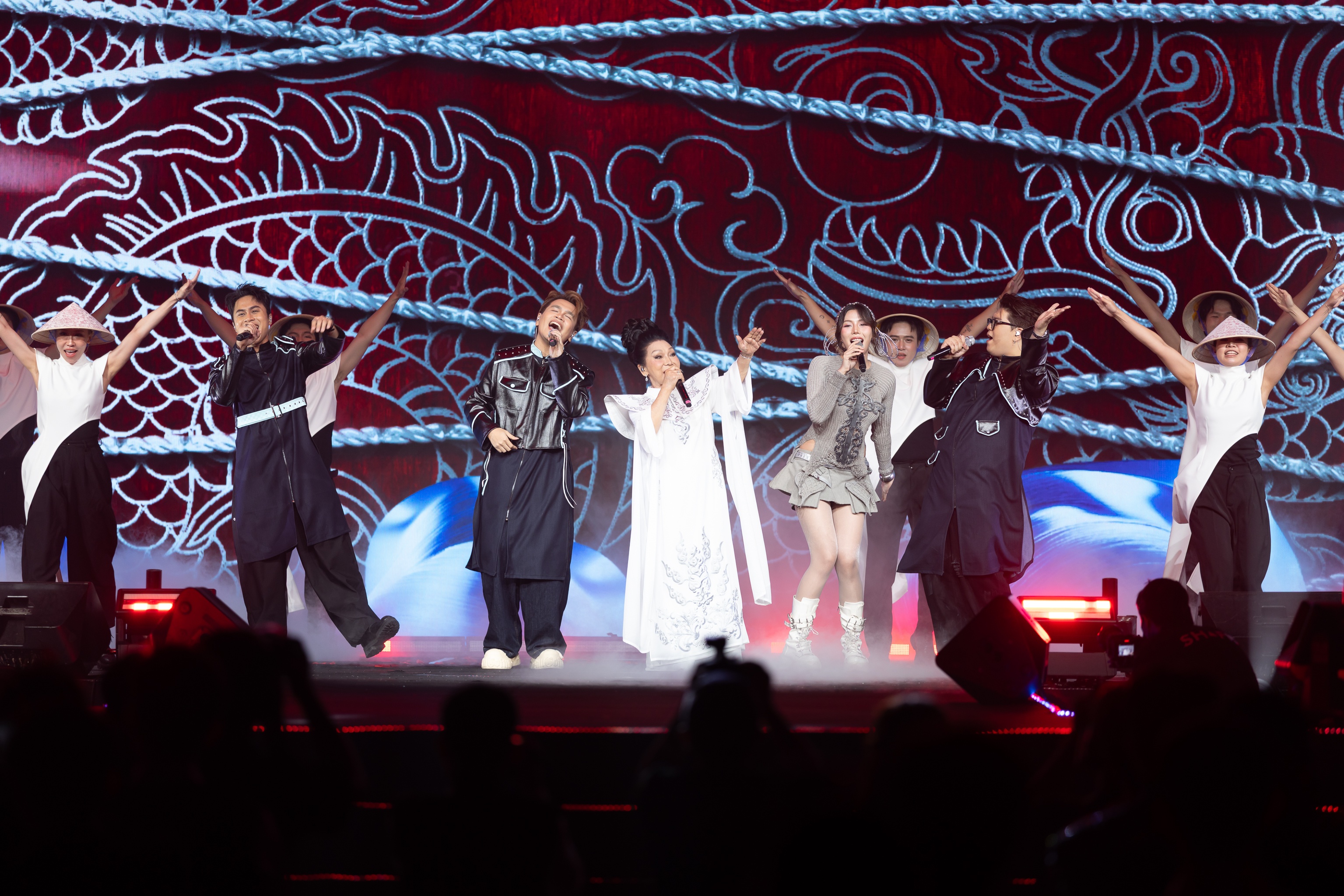 dai minh tinh,  van mai huong,  TikTok Awards Viet Nam,  Move for Better,  le trao giai anh 25