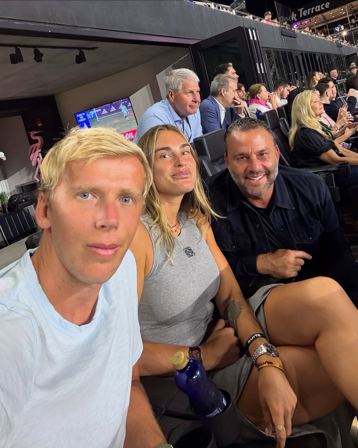 Aryna Sabalenka đồng hồ, Audemars Piguet Royal Oak, đồng hồ xa xỉ, tay vợt nữ, hạng 1 WTA ảnh 11 Aryna Sabalenka dong ho, Audemars Piguet Royal Oak, dong ho xa xi, tay vot nu, hang 1 WTA anh 11