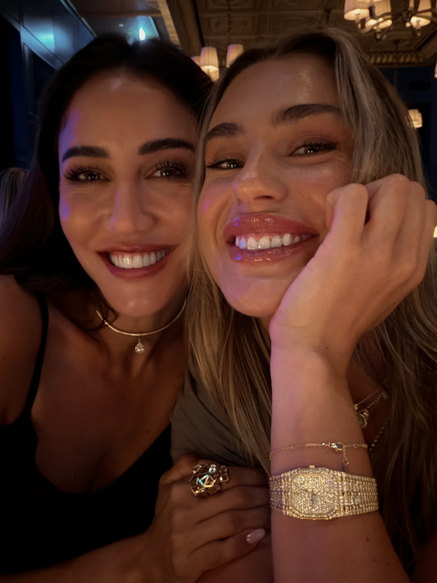 Aryna Sabalenka đồng hồ, Audemars Piguet Royal Oak, đồng hồ xa xỉ, tay vợt nữ, hạng 1 WTA ảnh 15 Aryna Sabalenka dong ho, Audemars Piguet Royal Oak, dong ho xa xi, tay vot nu, hang 1 WTA anh 15