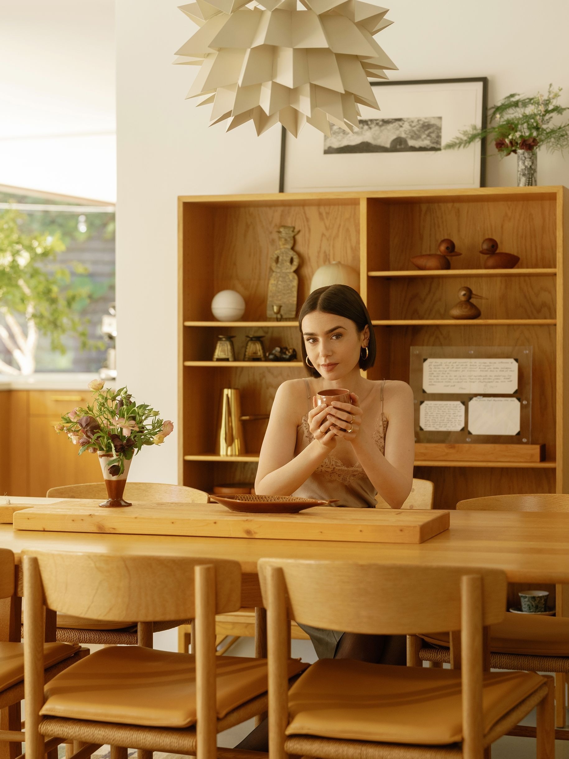 Lily Collins nhà, Emily in Paris nhà, Case Study House 10, biệt thự Pasadena, bất động sản Hollywood ảnh 4 Lily Collins nha, Emily in Paris nha, Case Study House 10, biet thu Pasadena, bat dong san Hollywood anh 4