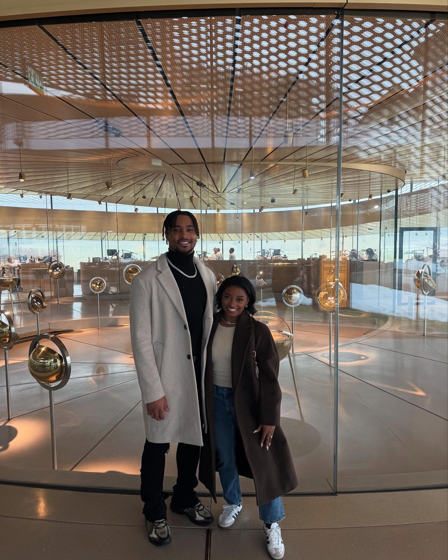 Simone Biles đồng hồ, Audemars Piguet Simone Biles, đồng hồ Simone Biles, thể dục dụng cụ, đồng hồ Royal Oak ảnh 7 Simone Biles dong ho, Audemars Piguet Simone Biles, dong ho Simone Biles, the duc dung cu, dong ho Royal Oak anh 7