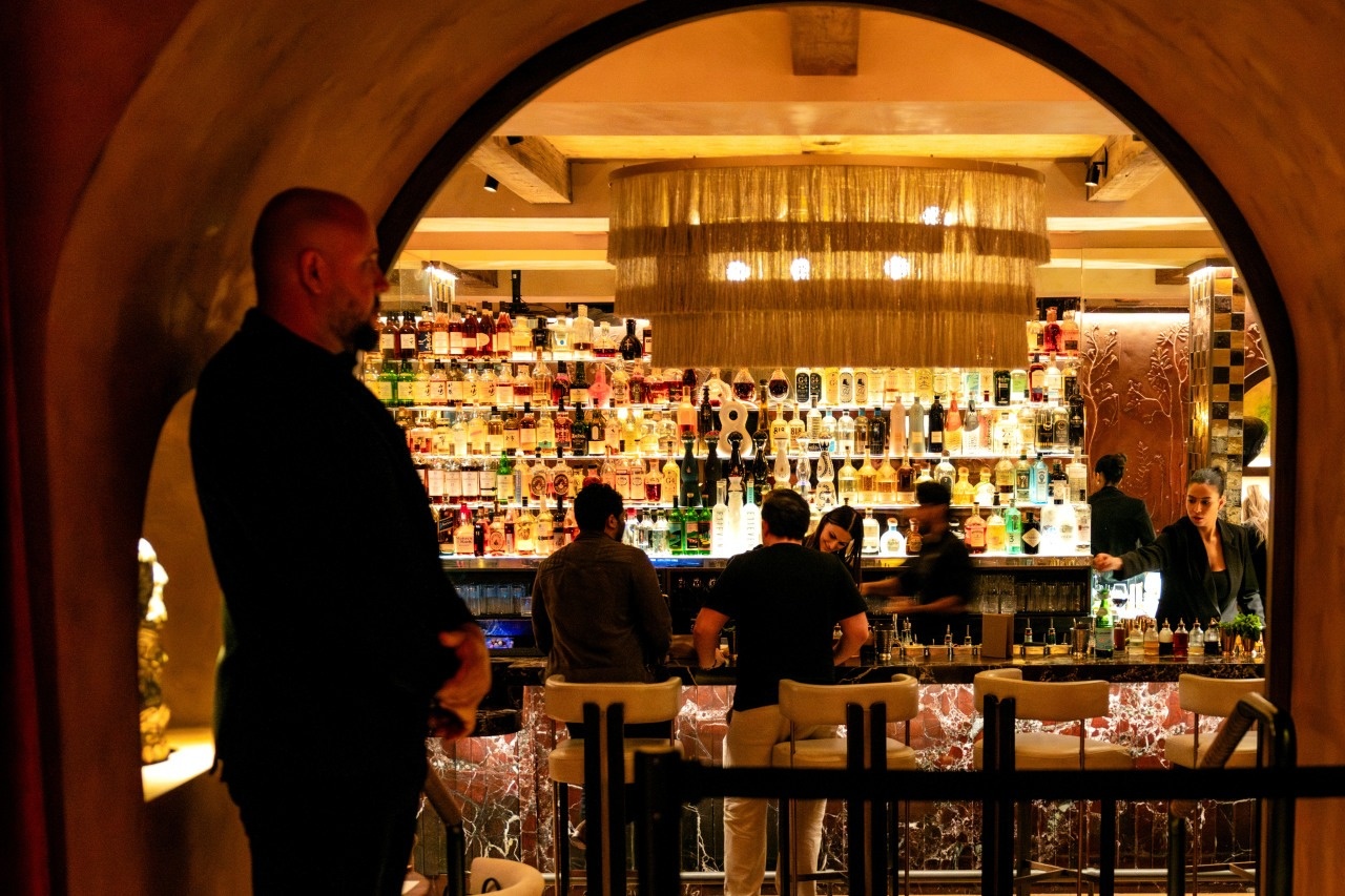 Gioi thuong luu,  su sieu rieng tu,  cuoc song thuong luu,  gioi sieu giau,  mua su rieng tu,  Stephanie Shojaee anh 2