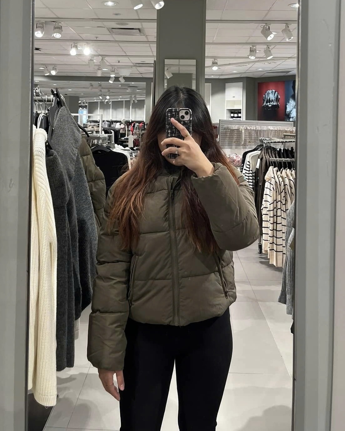 Dau tu 300 trieu,  dau tu 2025,  dau tu kinh doanh,  e khach,  nguoi tre tphcm,  mua vang,  tich tru vang,  gia vang hom nay anh 3