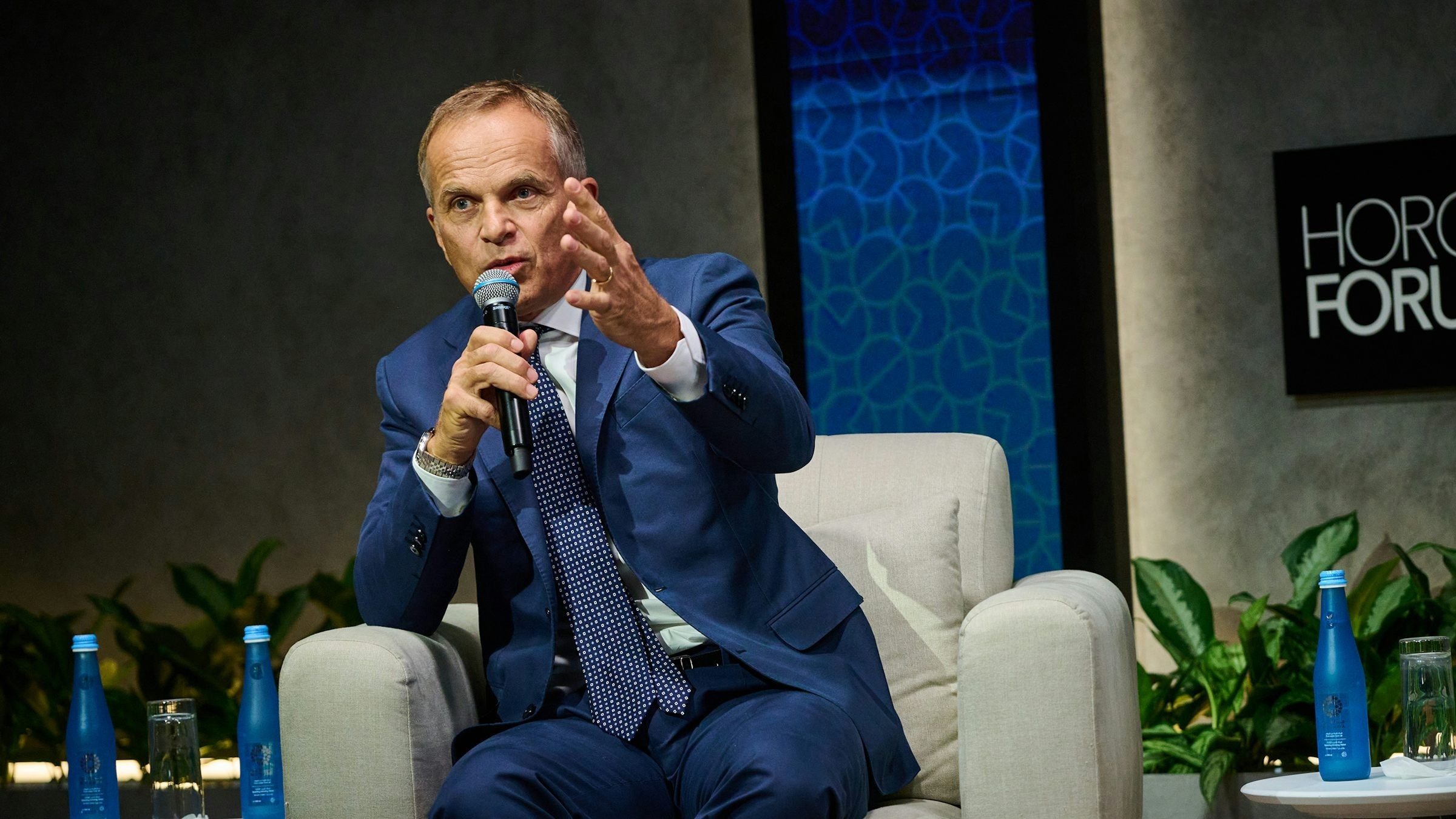 ceo_rolex_deo_Land_Dweller_Jean_Frederic_Dufour_9.jpg