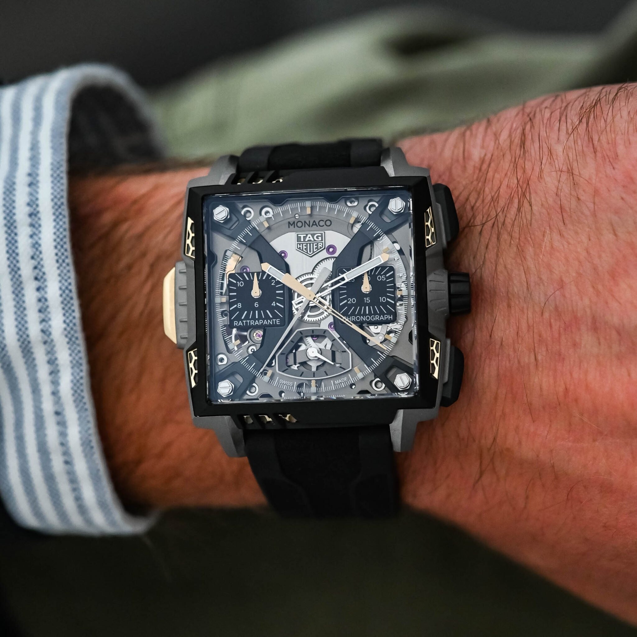 dong ho,  on wrist,  Dubai Watch Week,  mat so,  Lederer,  'Mat so bien mat' anh 9