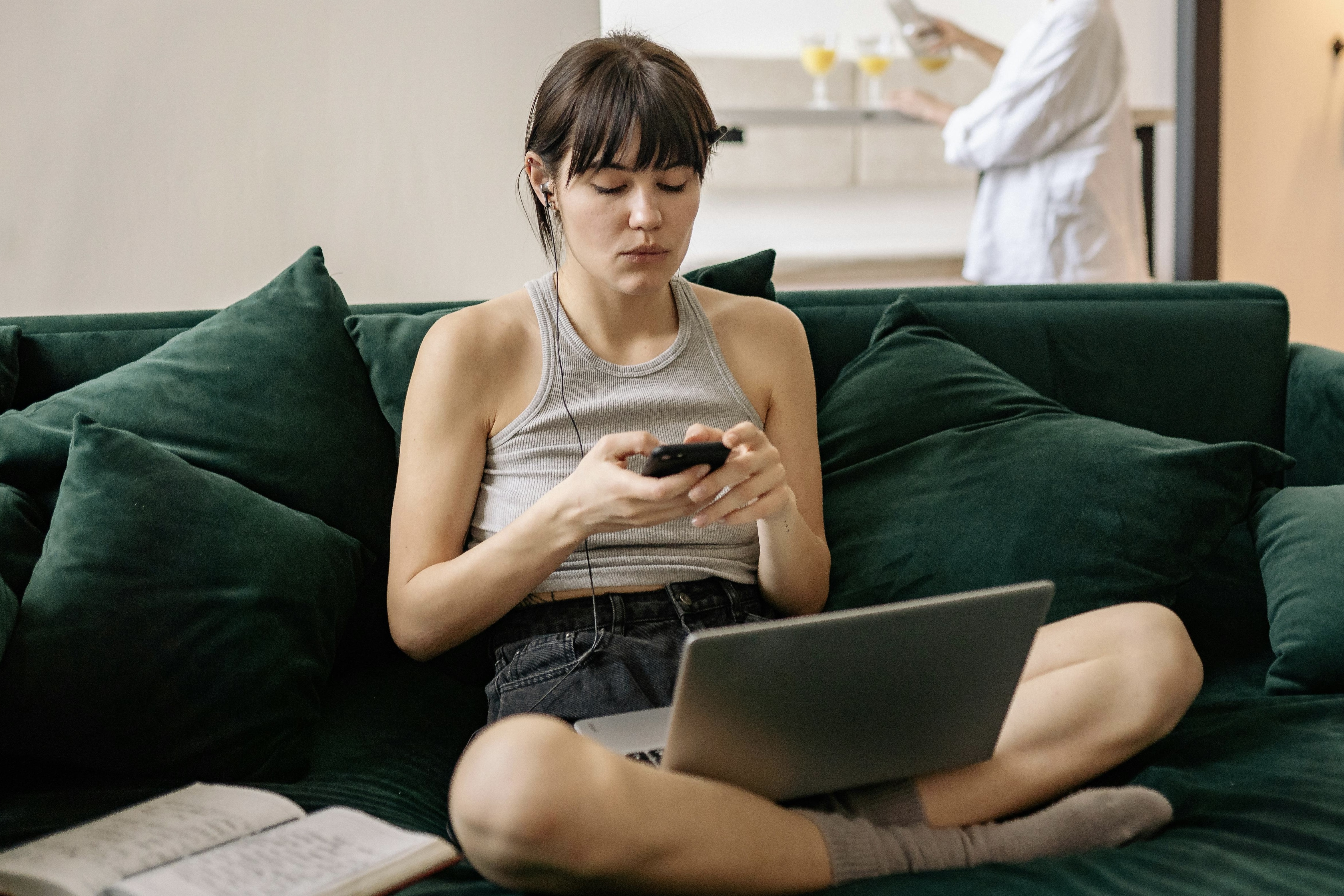 Cai chet cua phong khach hinh anh