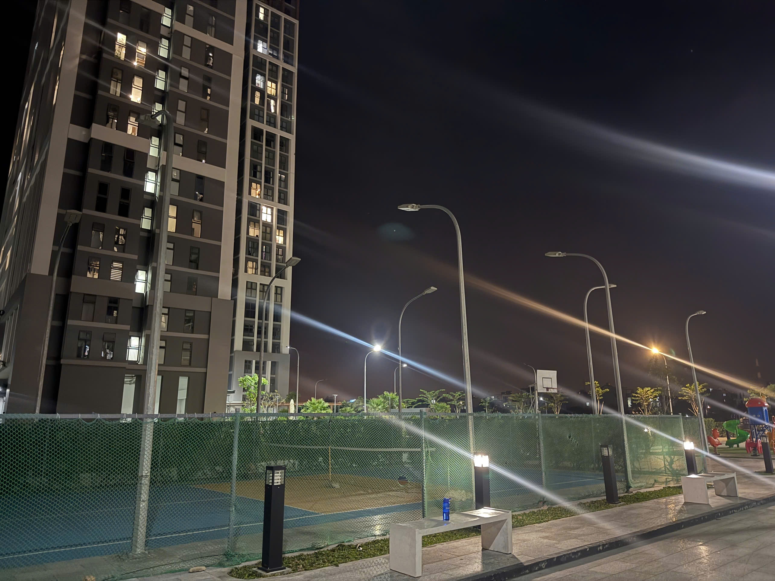 pickleball,  tieng on,  Cat Lai,  TP.HCM anh 1