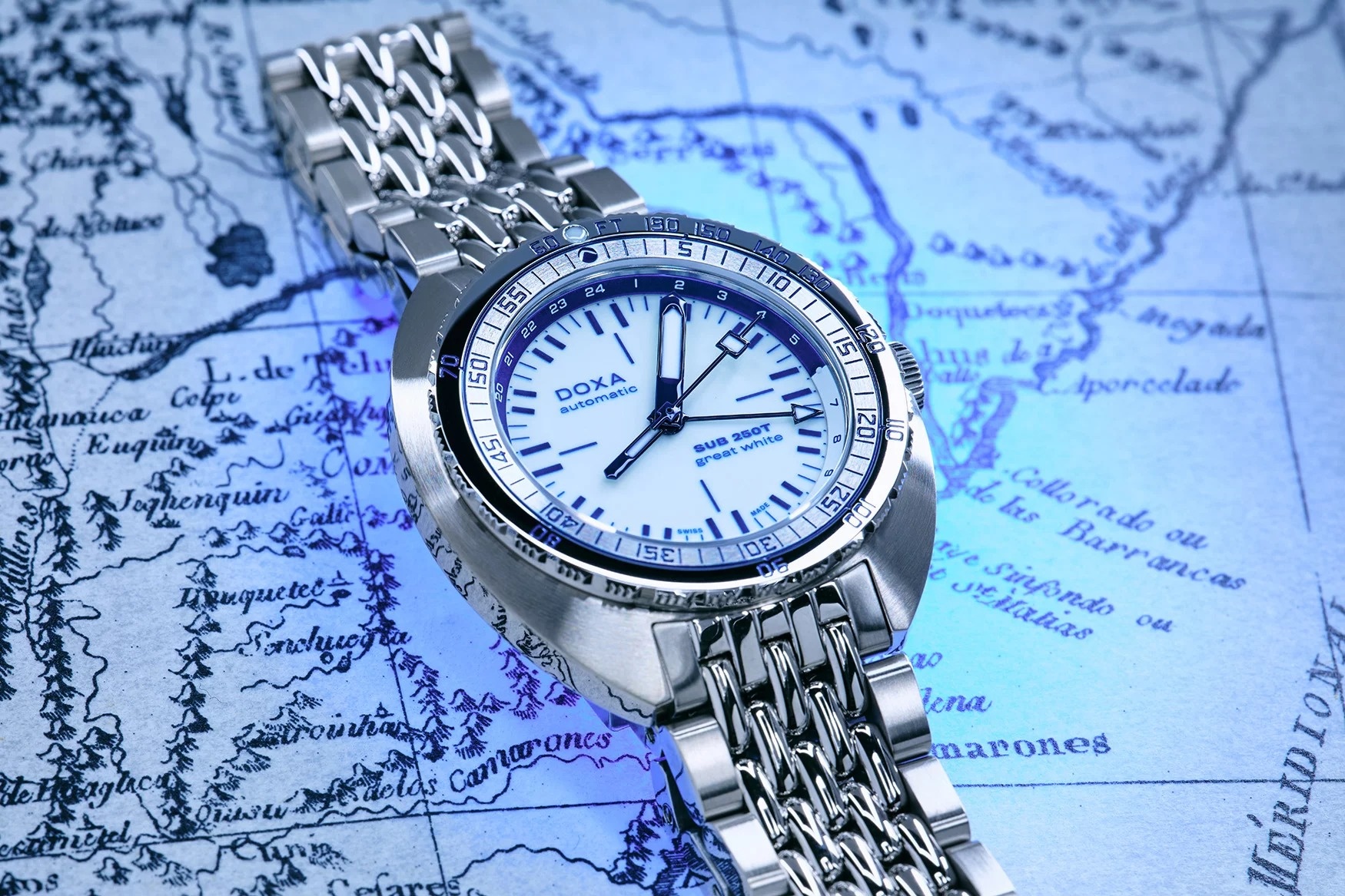Co_may_chi_thoi_gian_qua_bau_nguc_on_wrist_3.jpg