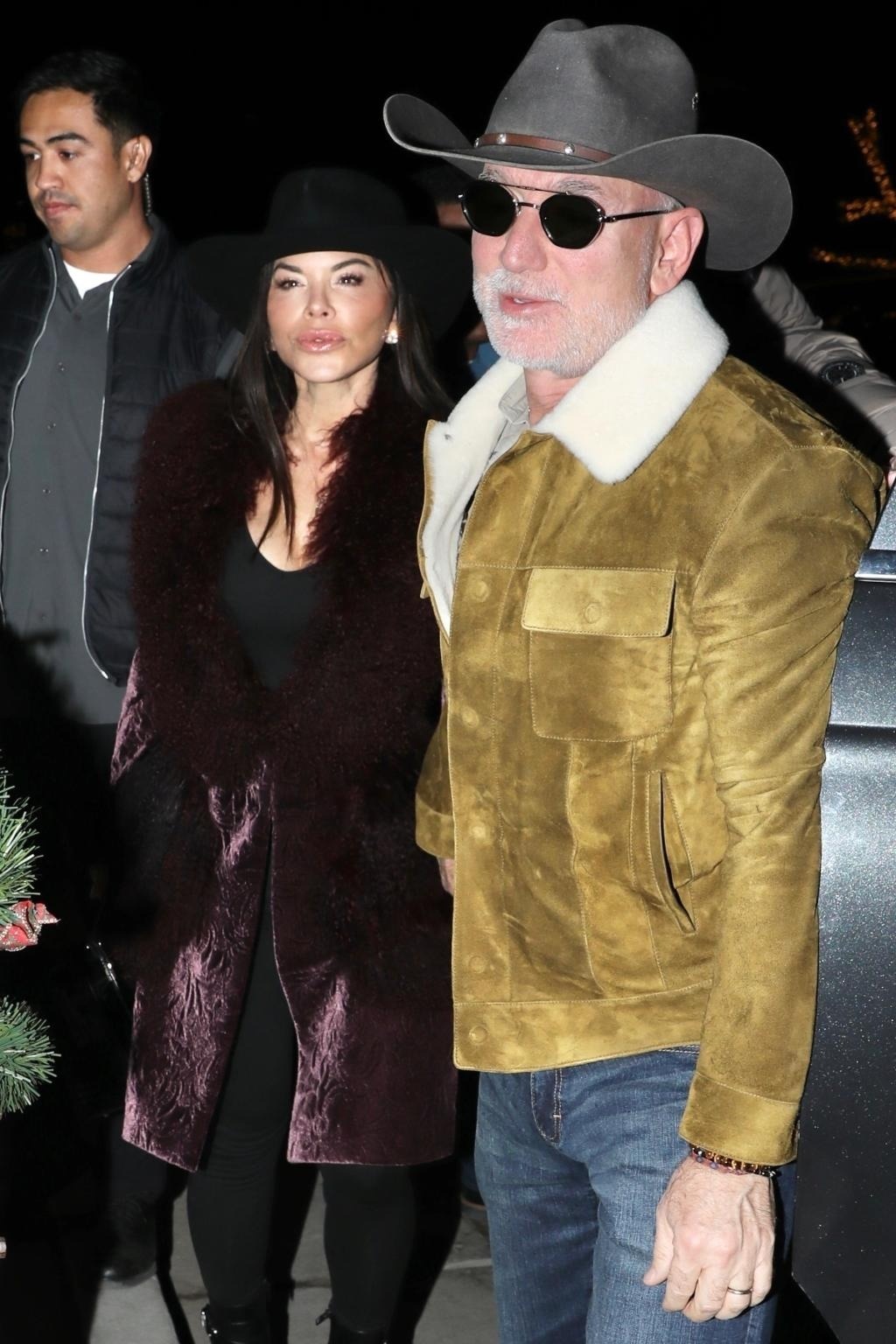 Lauren_Sanchez_lan_dau_don_sinh_nhat_voi_tu_cach_vo_cua_Jeff_Bezos.jpg