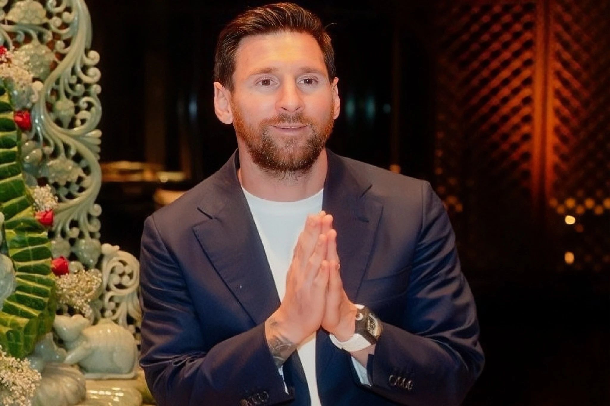 Con trai ut ty phu giau nhat chau A tang Messi dong ho 1,2 trieu USD hinh anh