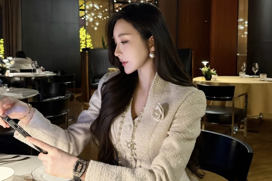 Sap dien ra cuoc chuyen giao tai san lon nhat lich su Trung Quoc hinh anh