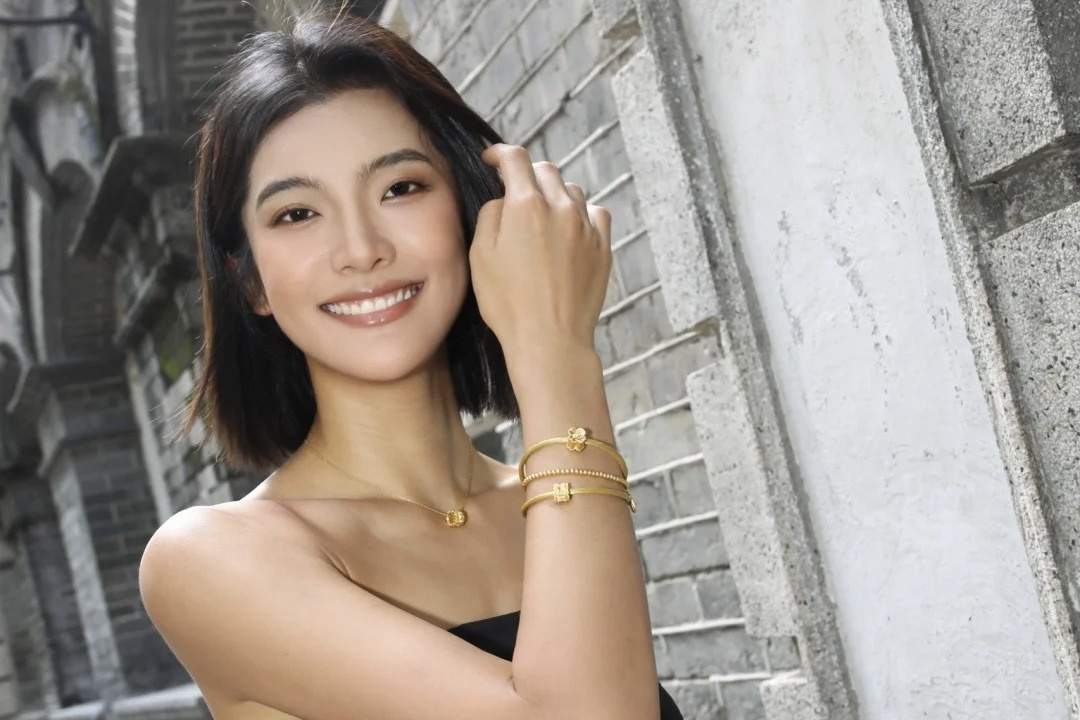 Vi sao nguoi tre chon trang suc de tu thuong ban than hinh anh