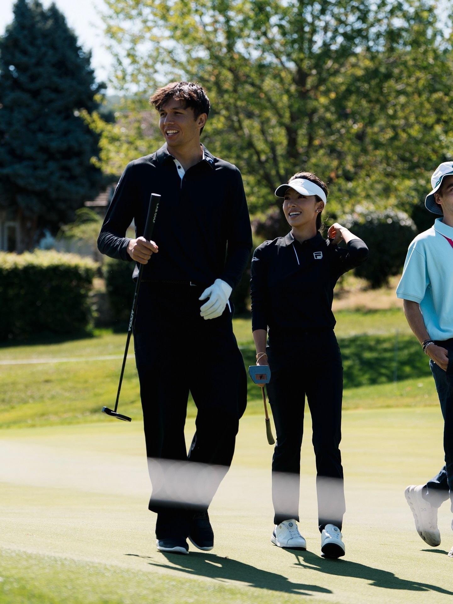 dinh hon,  golf,  Alex Albon,  Muni He,  Lily,  F1 anh 11