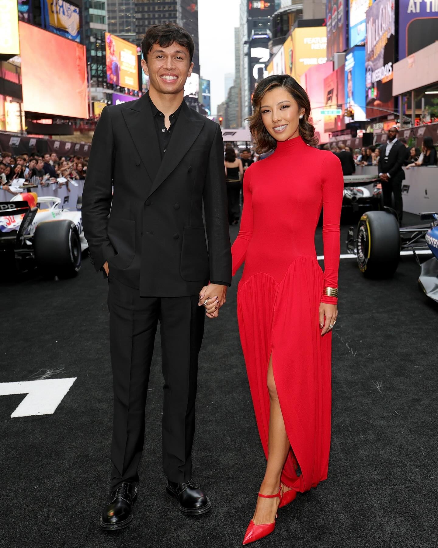 dinh hon,  golf,  Alex Albon,  Muni He,  Lily,  F1 anh 3