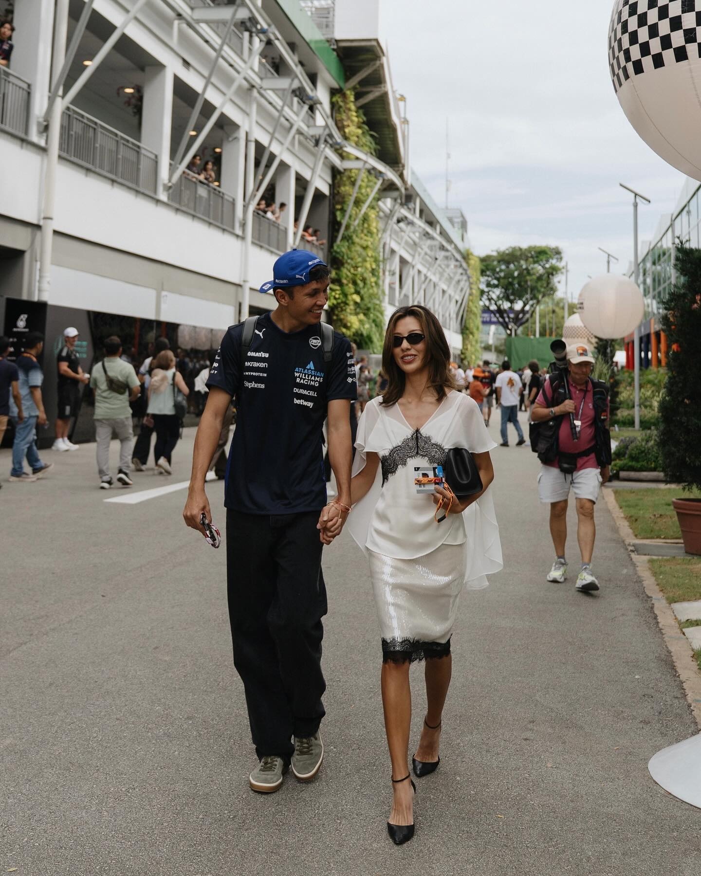 dinh hon,  golf,  Alex Albon,  Muni He,  Lily,  F1 anh 16