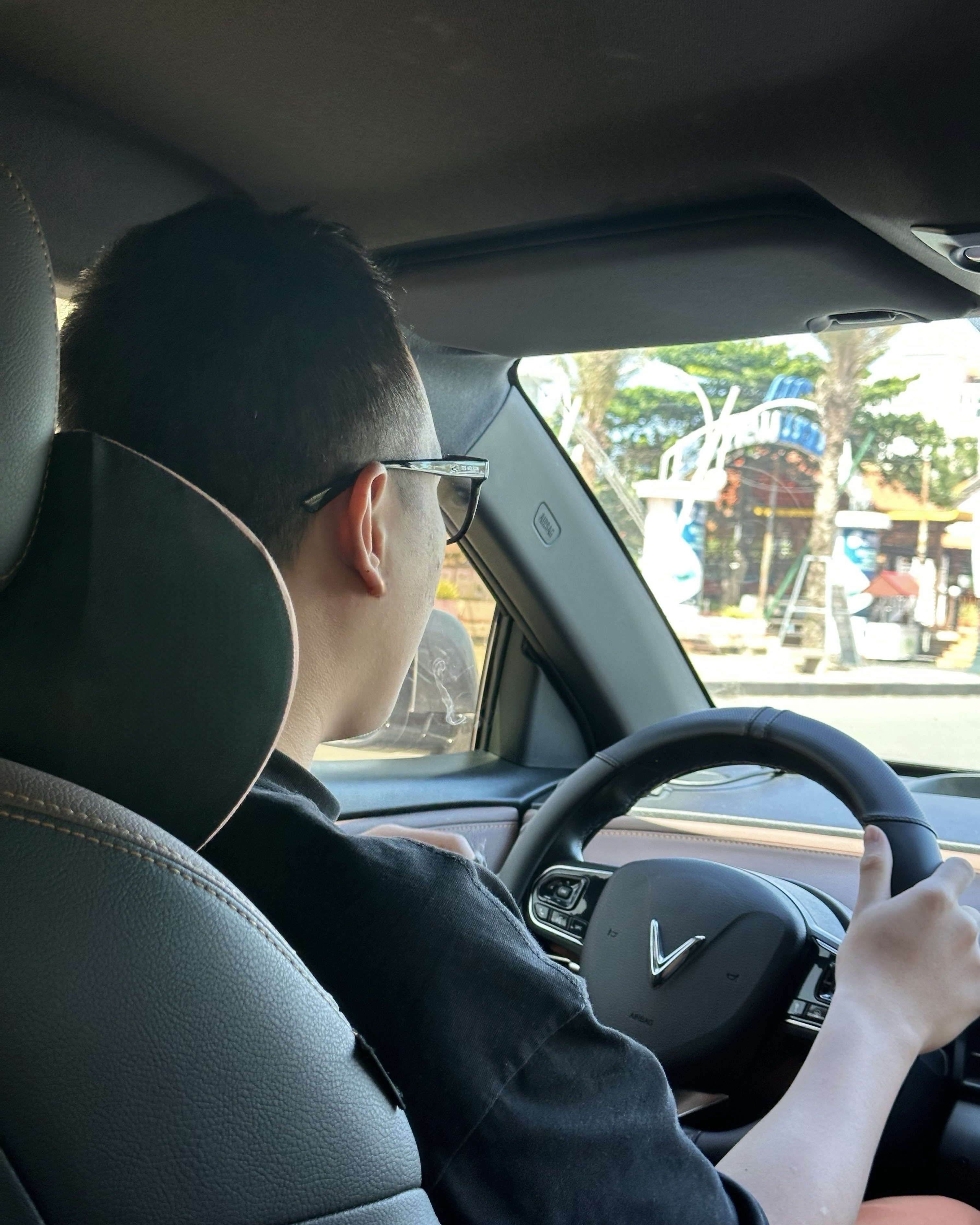 thuong,  tet,  2026,  lam viec,  luong,  qua anh 9