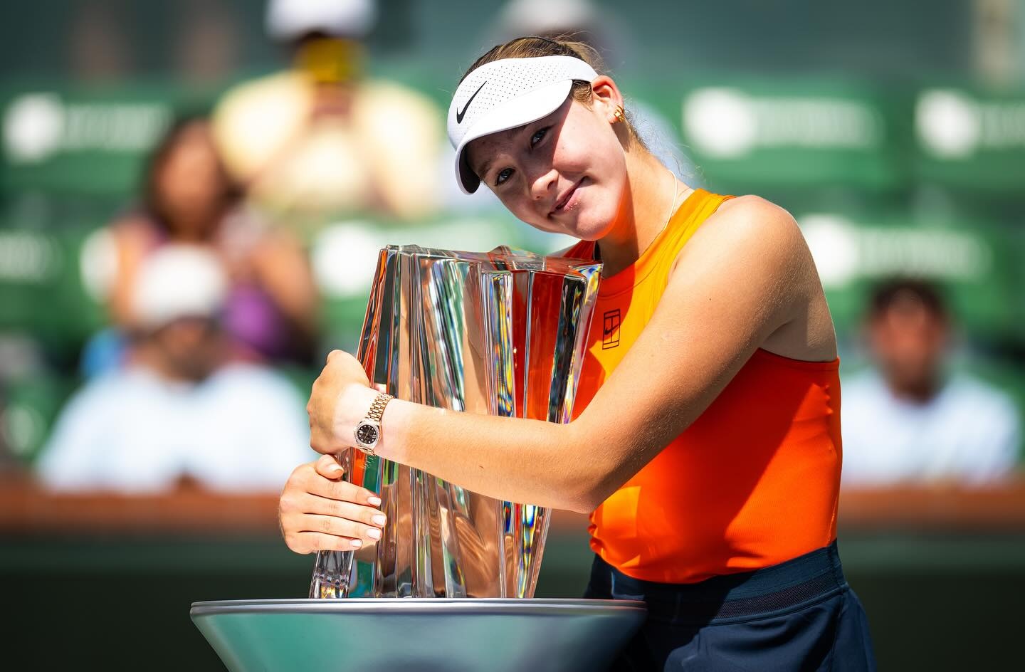 bup be,  nga,  Mirra Andreeva,  WTA,  tay vot 19 tuoi,  Andreeva,  Andreeva la ai anh 6