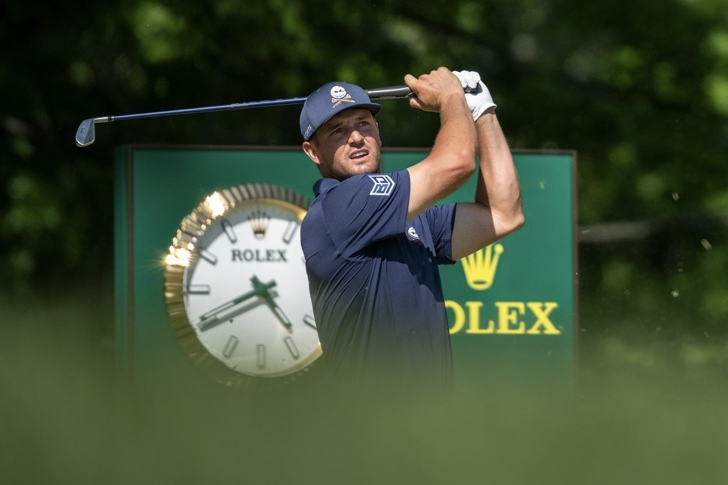 Rolex 'bat tay' giai golf gay tranh cai hinh anh