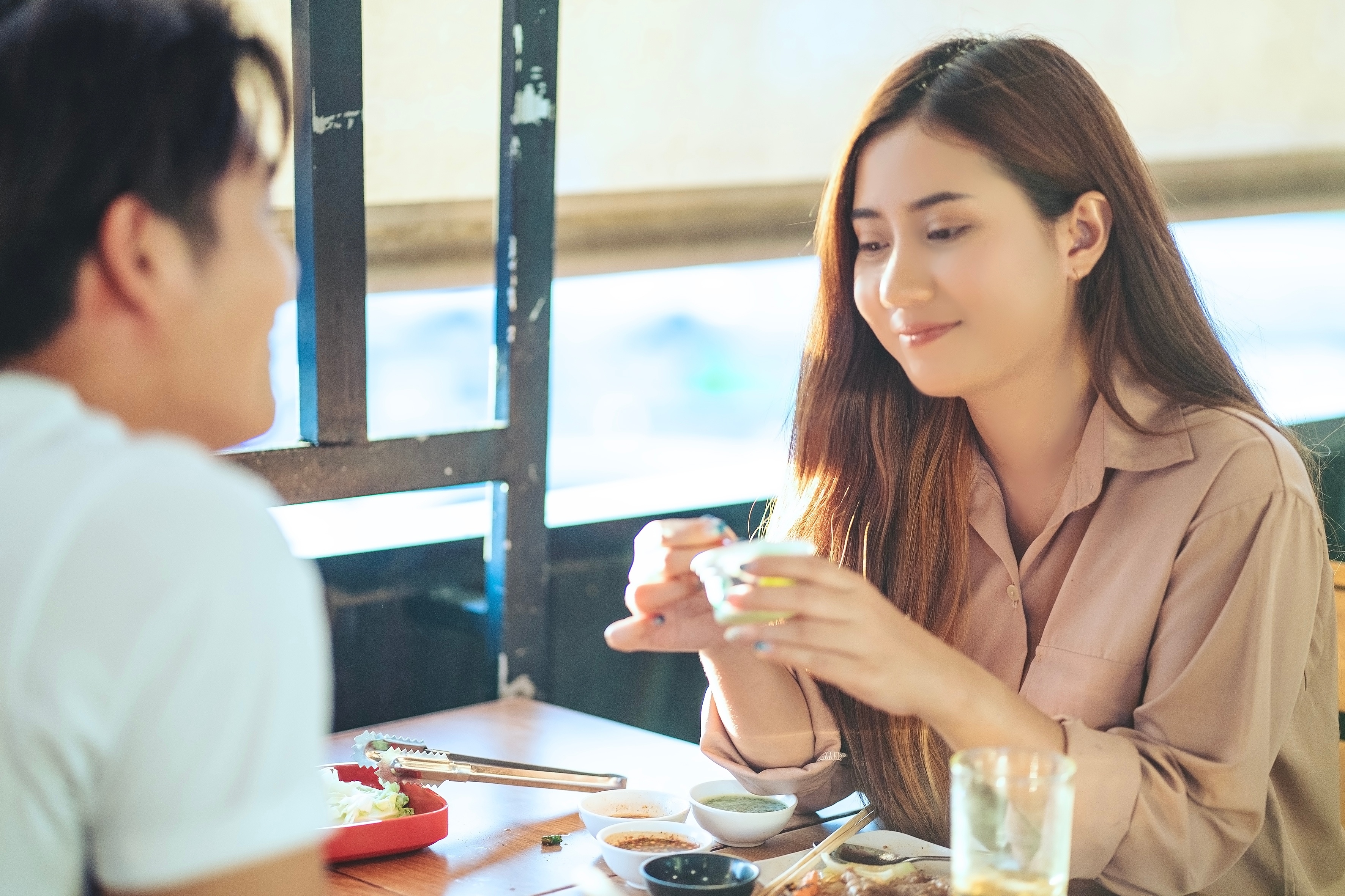 yeu,  gioi tre,  PNJ anh 1