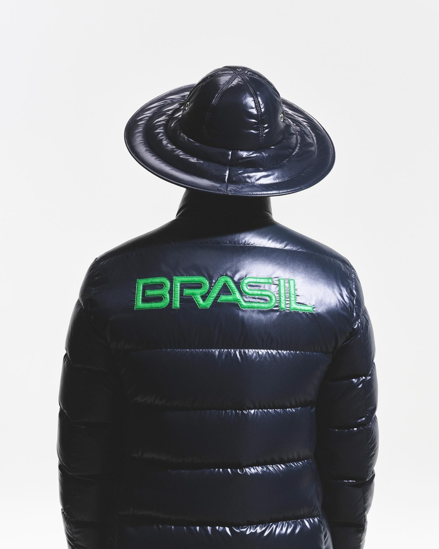 Brazil,  quoc ky,  VDV,  trang phuc,  dong phuc,  Moncler anh 10