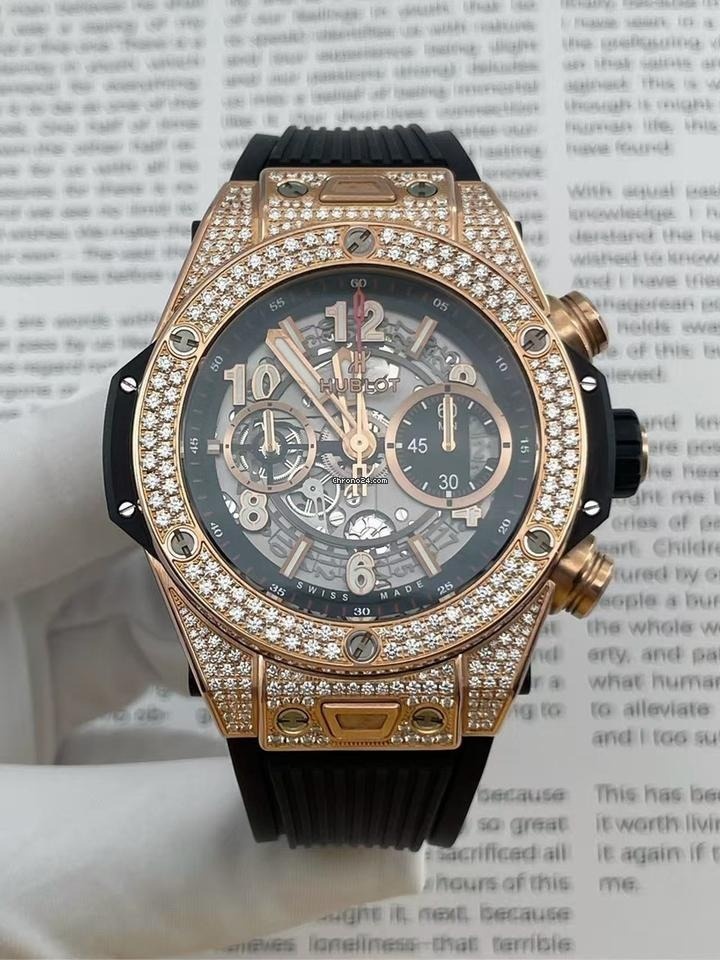 may tinh,  Super Bowl,  Rapper,  Travis Scott,  casio, anh 14