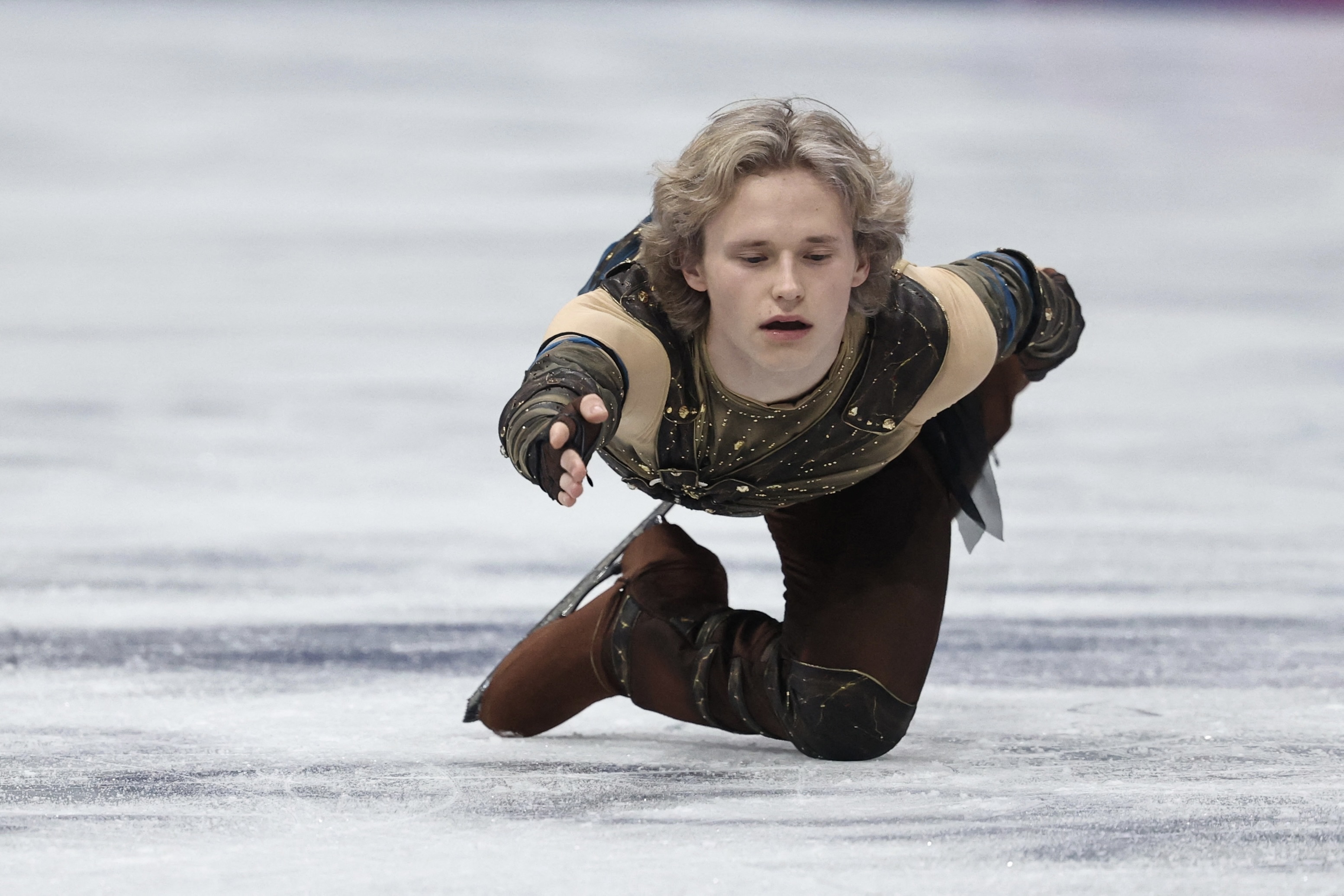 'Thanh' truot bang 22 tuoi co thu nhap cao nhat Olympic 2026 hinh anh