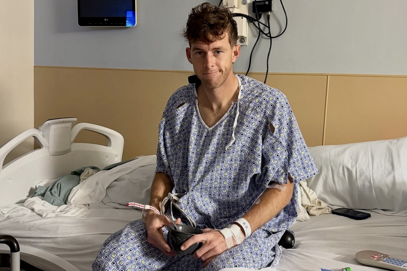 Tay vot pickleball 31 tuoi dot quy 2 lan hinh anh