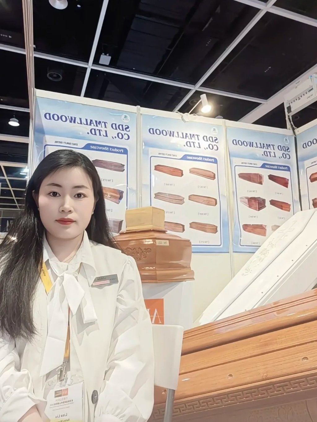 quan tai,  cai chet,  giao,  Lisa Liu anh 1