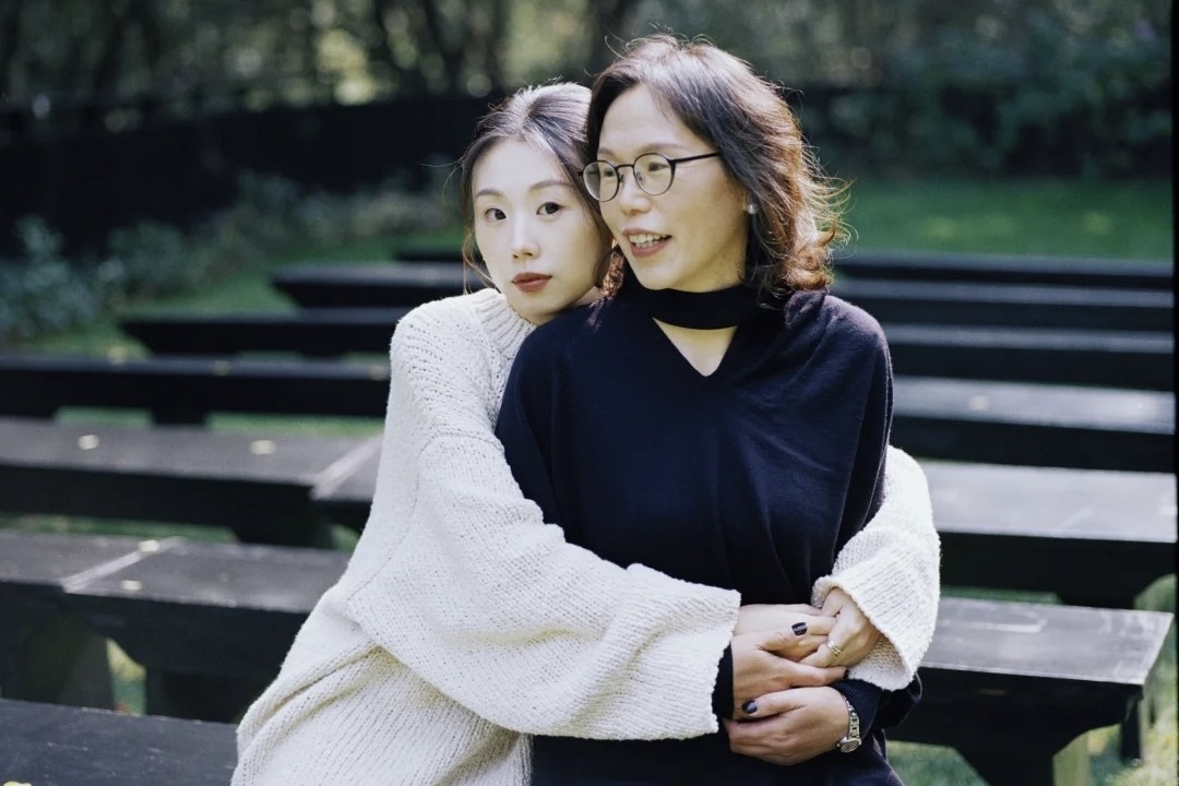 Ba me viet CV, du phong van ho Gen Z hinh anh