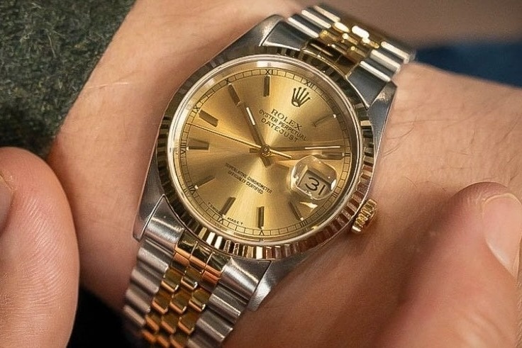 Lo dao tao tho dong ho Rolex tuyen cuc kho, luong gan 100.000 USD/nam hinh anh