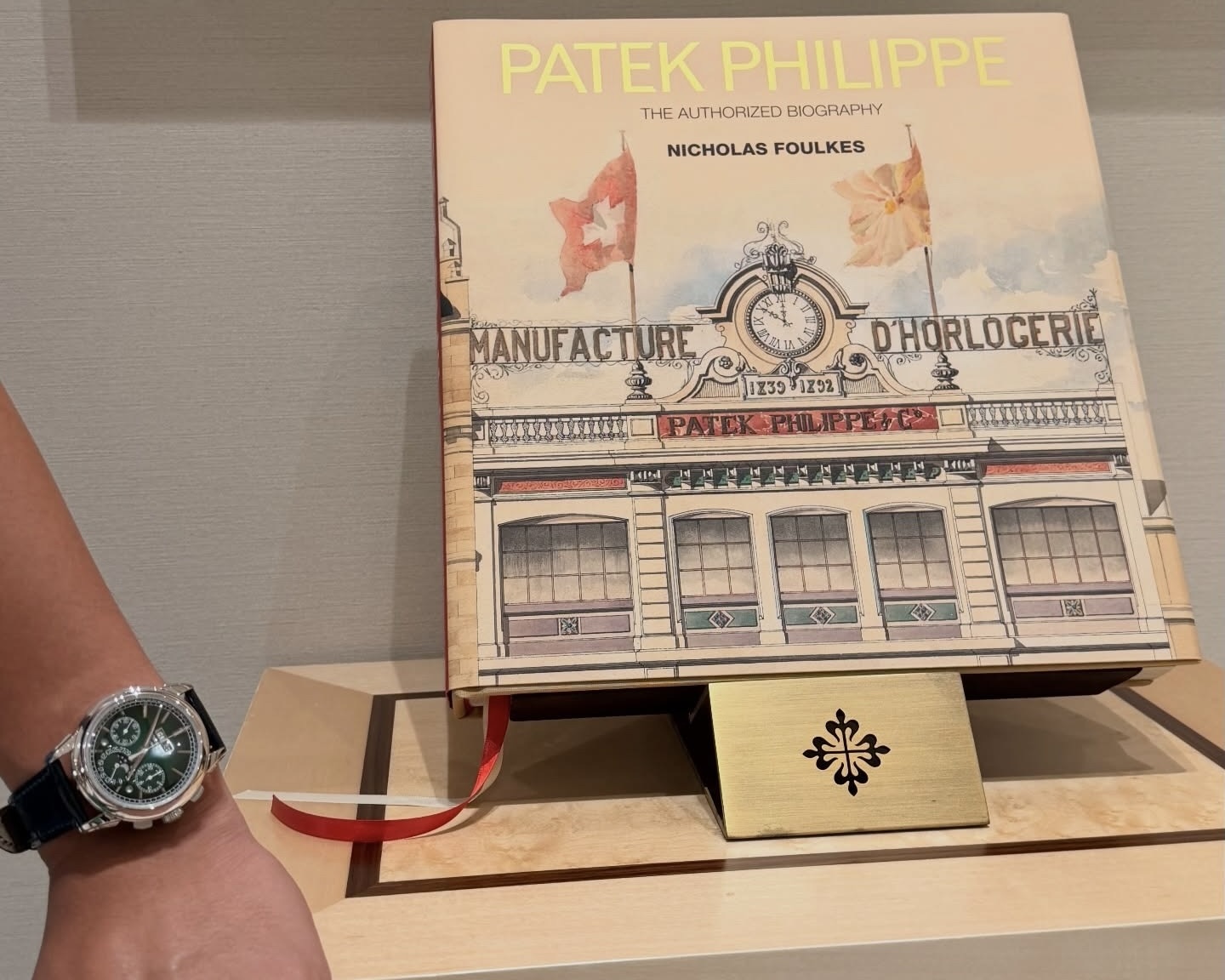 Quang duong,  dong ho,  Patek Philippe anh 3