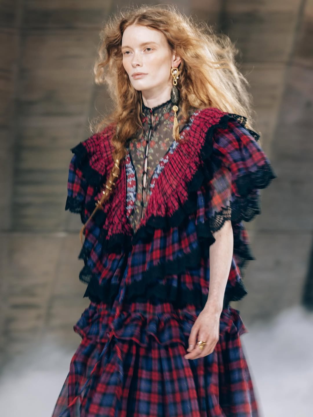 thoi trang,  tuan,  Miu Miu,  Miuccia Prada,  Louis Vuitton anh 8