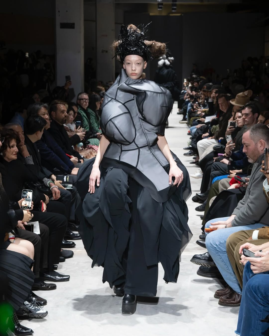 thoi trang,  tuan,  Miu Miu,  Miuccia Prada,  Louis Vuitton anh 12