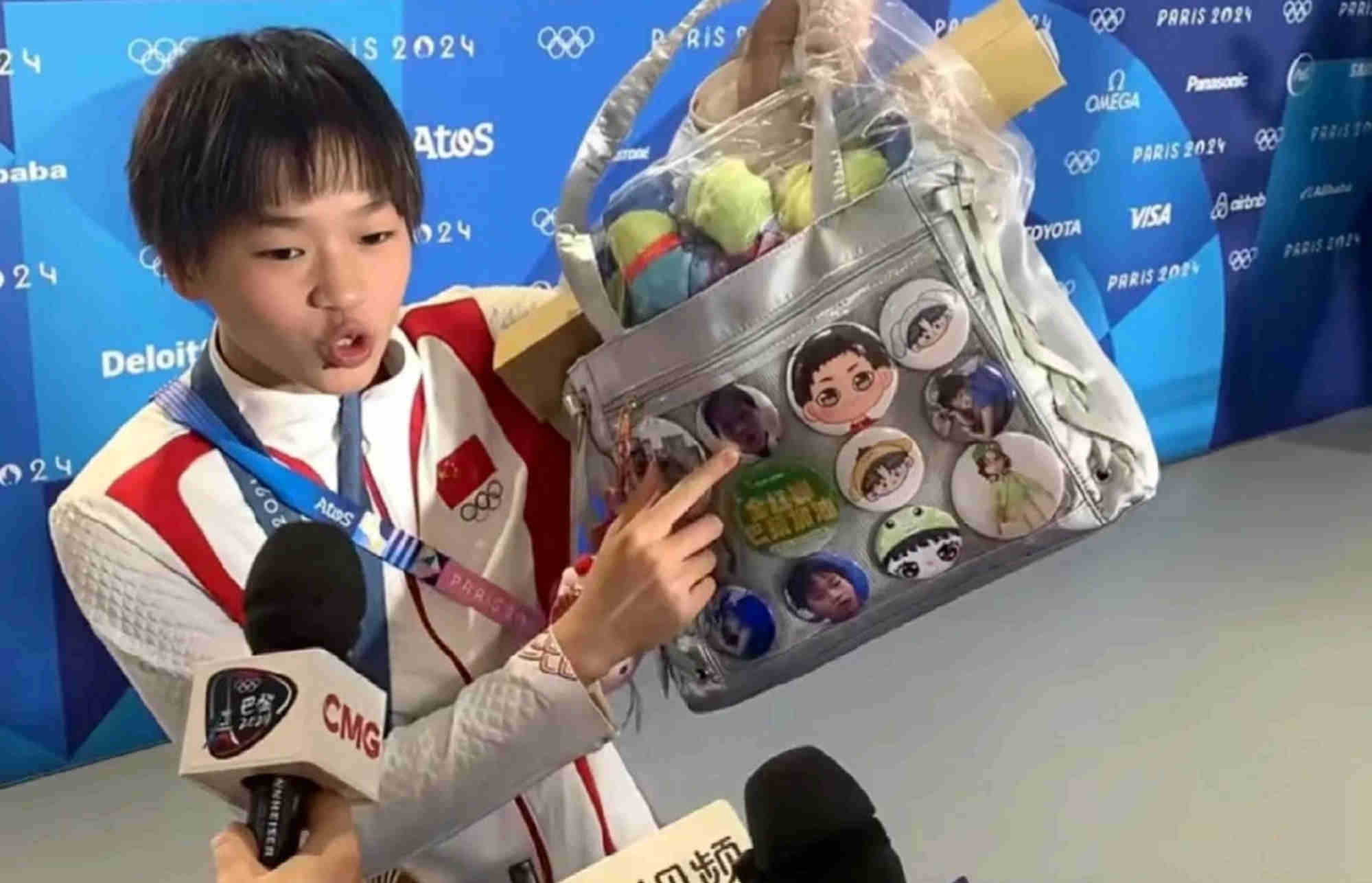 tui,  gau bong,  trung quoc,  ita,  trao luu anh 1