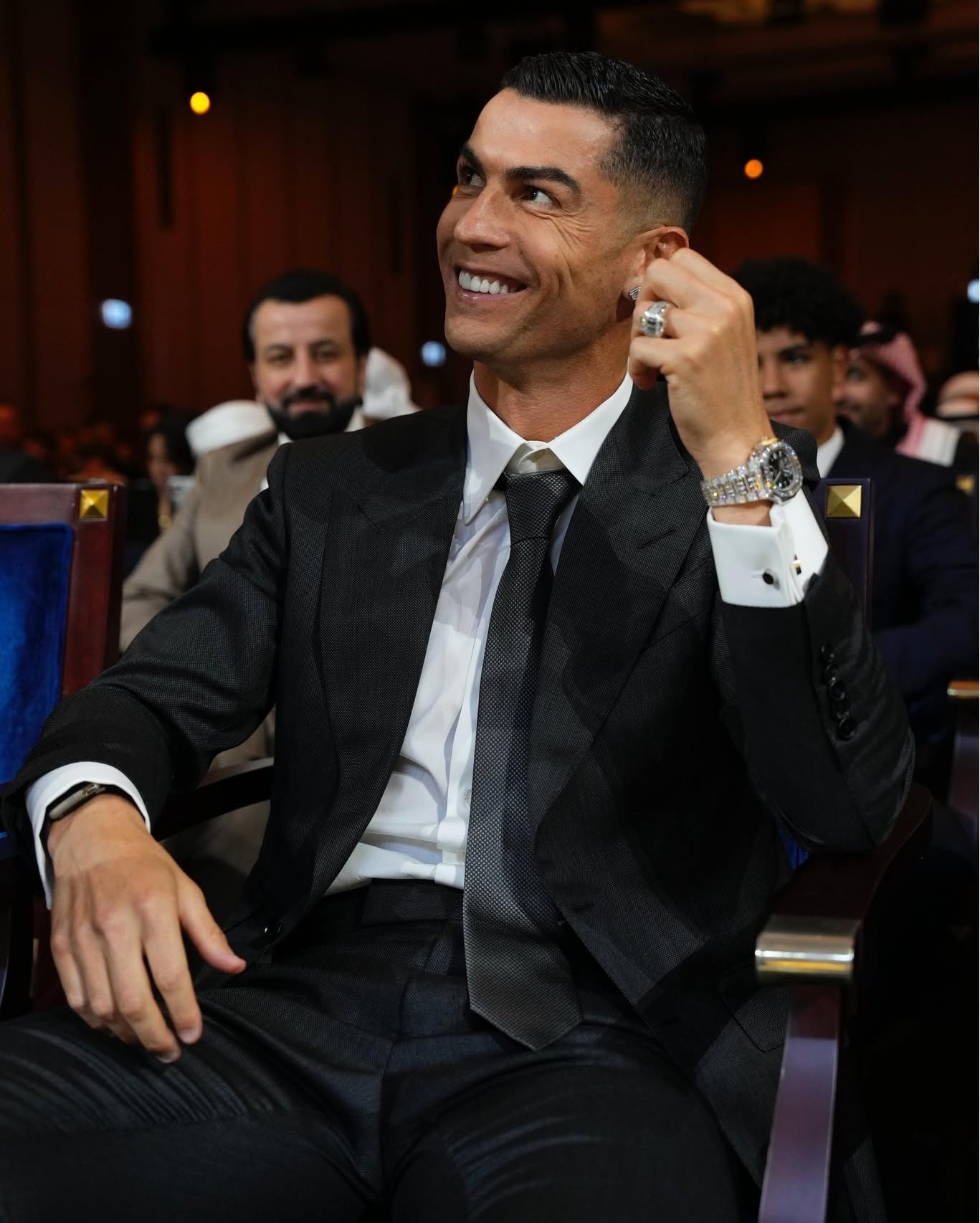 Ronaldo, Georgina Rodríguez, Patek Philippe, Cristiano Ronaldo, đồng hồ ảnh 8 Ronaldo, Georgina Rodriguez, Patek Philippe, Cristiano Ronaldo, dong ho anh 8