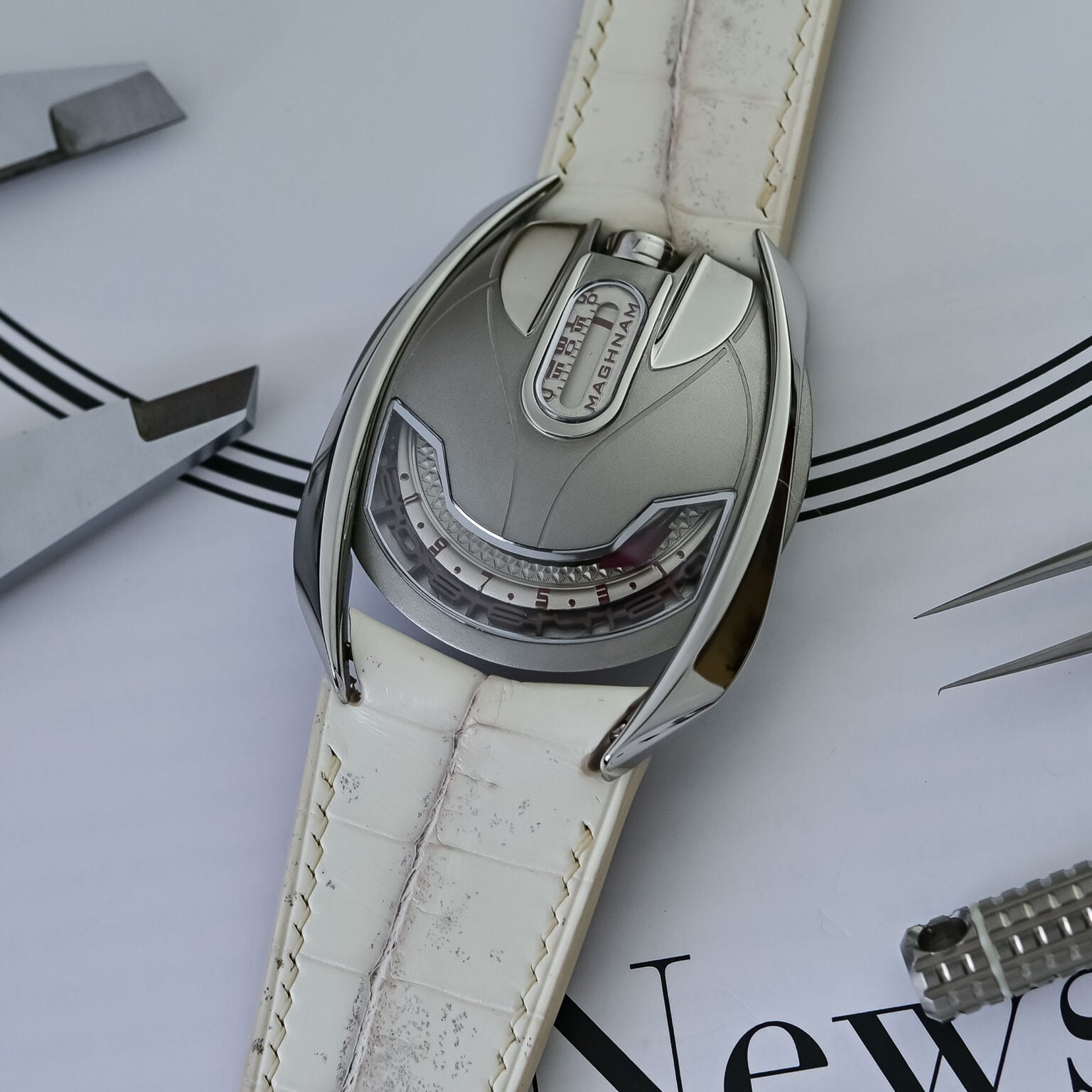 dong ho,  Sohaib Maghnam,  chien binh anh 9