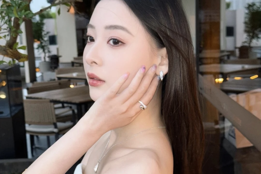 Het thoi nguoi tre sam ca tu phu kien hinh anh